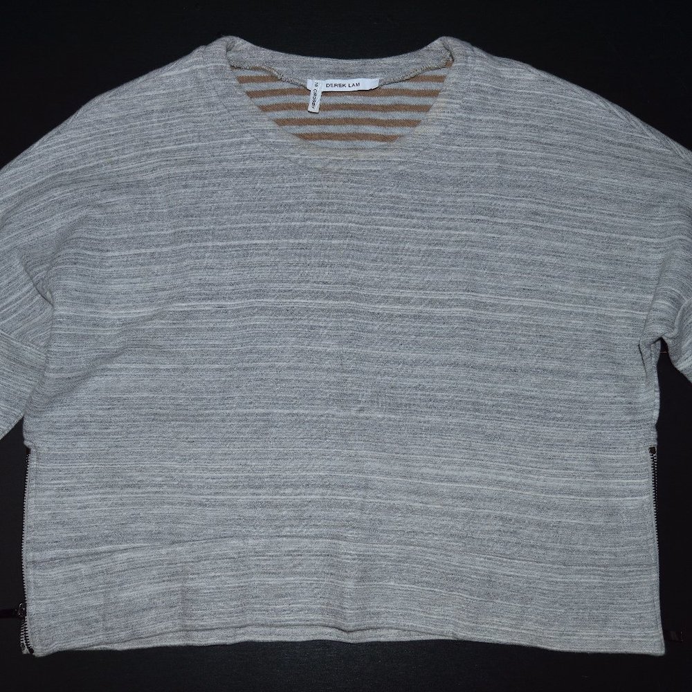 DEREK LAMB 10 CROSBY 3/4 SLEEVE GREY SWEATSHIRT
